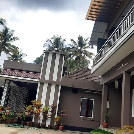 Linn View Home Stay Munnar Εξωτερικό φωτογραφία
