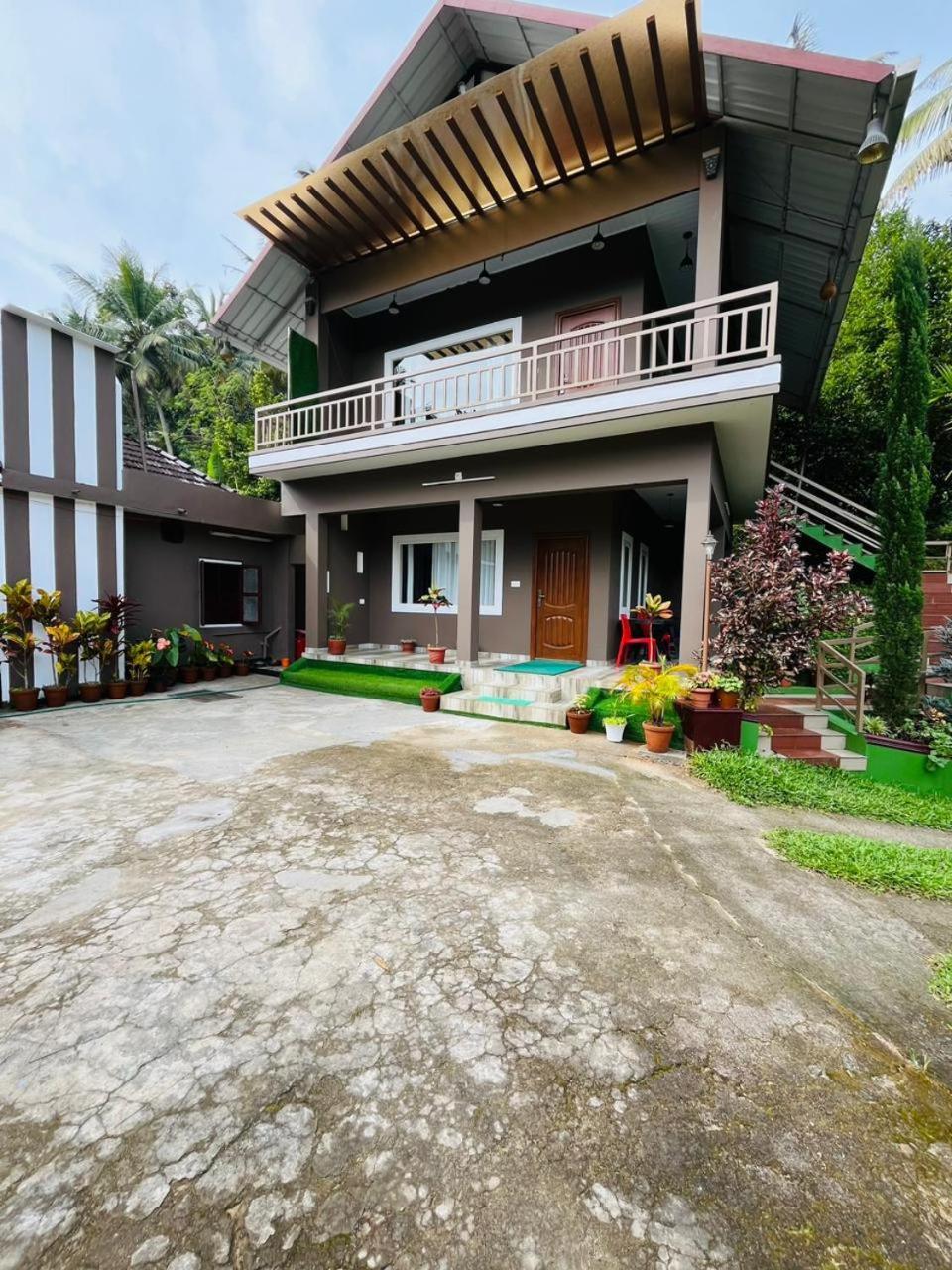 Linn View Home Stay Munnar Εξωτερικό φωτογραφία