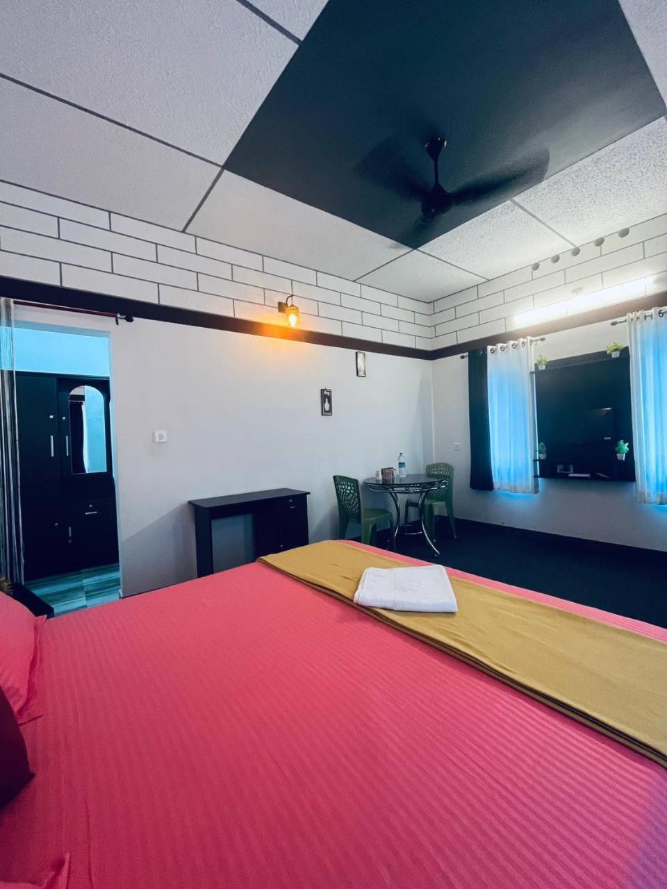 Linn View Home Stay Munnar Δωμάτιο φωτογραφία