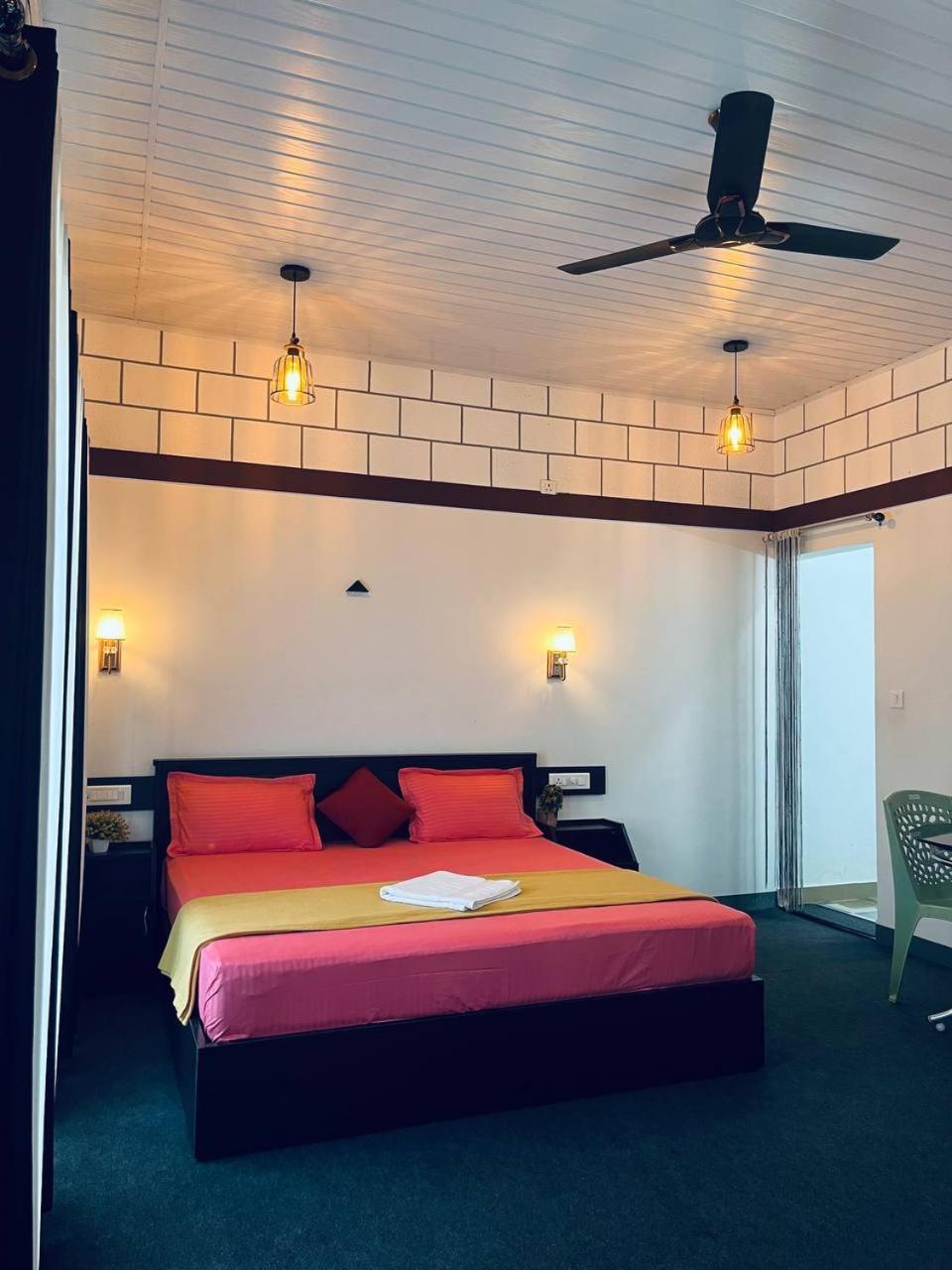 Linn View Home Stay Munnar Δωμάτιο φωτογραφία