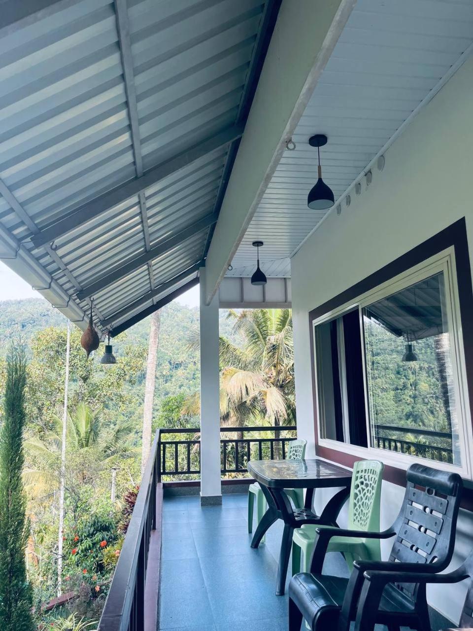 Linn View Home Stay Munnar Δωμάτιο φωτογραφία